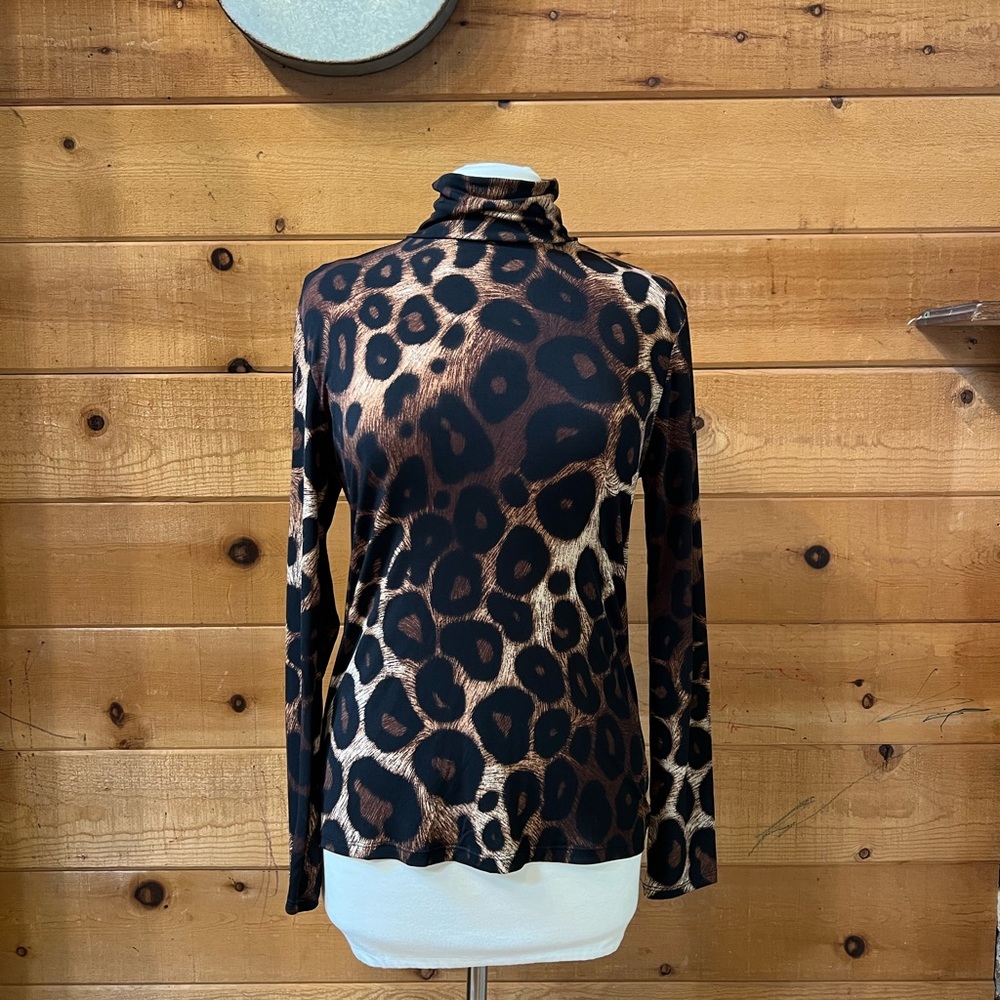 Diana Belle Leopard Turtleneck Long Sleeve Top